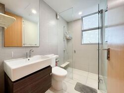 Prive (D19), Condominium #565699491